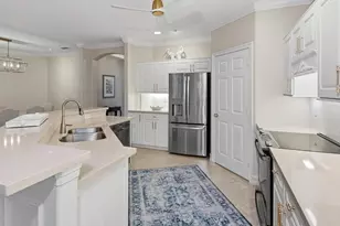 905 Carrick Bend Cir, Naples, FL 34110 - Photo 17