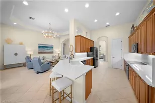 8722 Mustang Island Cir, Naples, FL 34113 - Photo 11