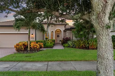 8722 Mustang Island Cir, Naples, FL 34113 - Photo 1