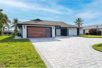 3417 SE 17th Pl, Cape Coral, FL 33904 - Photo 3