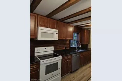 8361 Cypress Dr S, Fort Myers, FL 33967 - Photo 5