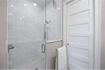 6451 Negril Isle Dr, Naples, FL 34113 - Photo 17