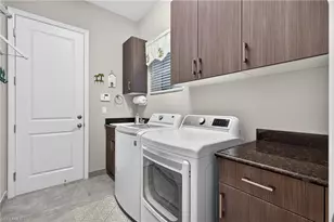 28586 Twain Dr, Bonita Springs, FL 34135 - Photo 23