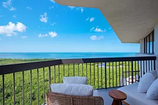 6001 Pelican Bay Blvd, Naples, FL 34108 - Photo 23