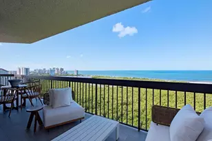 6001 Pelican Bay Blvd, Naples, FL 34108 - Photo 7