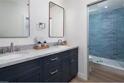 339 4th Ave N, Naples, FL 34102 - Photo 17