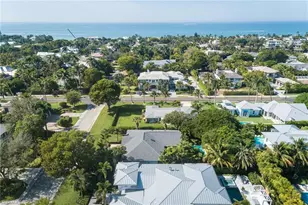 339 4th Ave N, Naples, FL 34102 - Photo 47