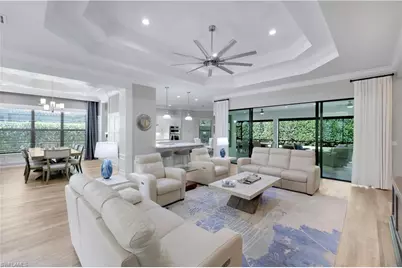 3927 Torrens Ct, Naples, FL 34119 - Photo 5