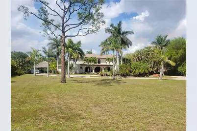 5259 Myrtle Ln, Naples, FL 34113 - Photo 3