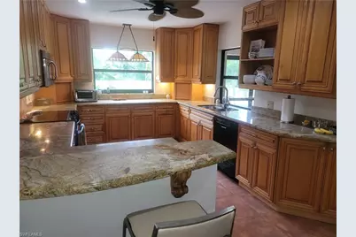 5259 Myrtle Ln, Naples, FL 34113 - Photo 11