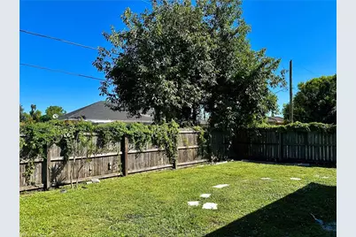 7435 Pebble Beach Rd, Fort Myers, FL 33967 - Photo 17