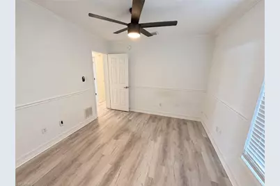 182 Leawood Cir, Naples, FL 34104 - Photo 13
