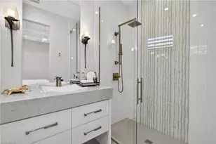 405 7th Ave N, Naples, FL 34102 - Photo 35
