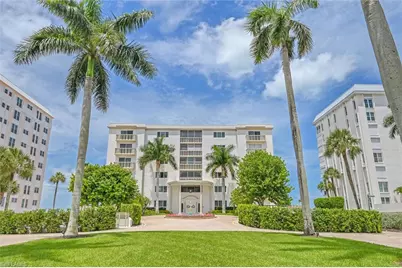 1275 Gulf Shore Blvd N #601, Naples, FL 34102 - Photo 29
