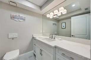 1275 Gulf Shore Blvd N, Naples, FL 34102 - Photo 25