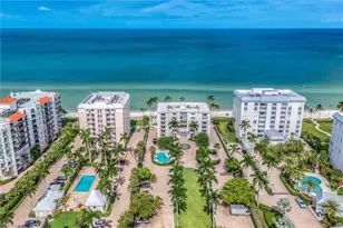 1275 Gulf Shore Blvd N, Naples, FL 34102 - Photo 29