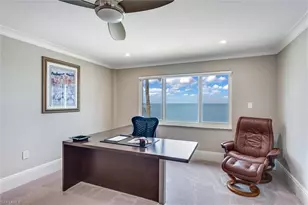 1275 Gulf Shore Blvd N, Naples, FL 34102 - Photo 23