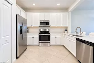 2588 Vine Ave, Naples, FL 34120 - Photo 9