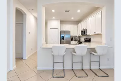 2588 Vine Ave, Naples, FL 34120 - Photo 7