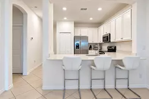 2588 Vine Ave, Naples, FL 34120 - Photo 7