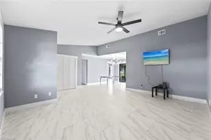 183 Round Key Cir, Naples, FL 34112 - Photo 7