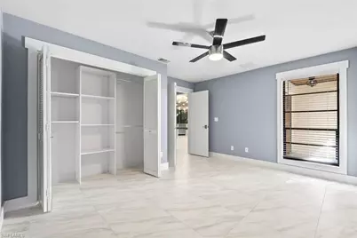 183 Round Key Cir #D4, Naples, FL 34112 - Photo 17
