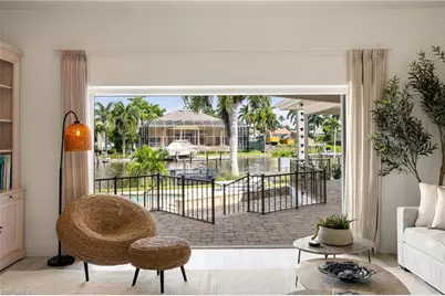 205 Spring Line Dr, Naples, FL 34102 - Photo 25
