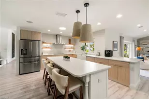 205 Springline Dr, Naples, FL 34102 - Photo 5