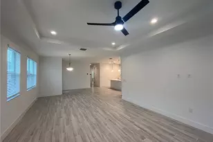 8824 Oceana Wy, Naples, FL 34114 - Photo 3