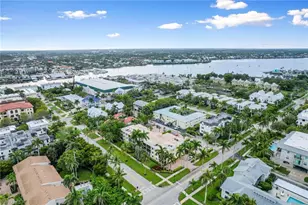 900 8th Ave S, Naples, FL 34102 - Photo 15