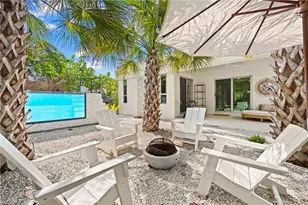 1212 10th Ave N, Naples, FL 34102 - Photo 1