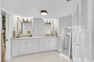 955 Palm View Dr, Naples, FL 34110 - Photo 17