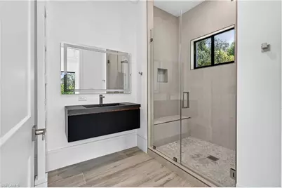 540 Ridge Dr, Naples, FL 34109 - Photo 43