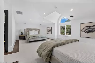 540 Ridge Dr, Naples, FL 34109 - Photo 19