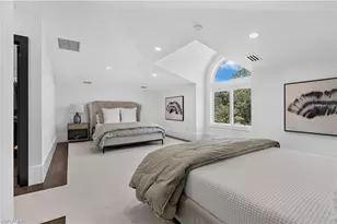 540 Ridge Dr, Naples, FL 34109 - Photo 19