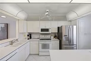 320 Seaview Ct, Marco Island, FL 34145 - Photo 15