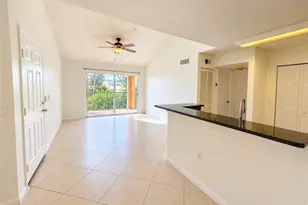 1150 Wildwood Lakes Blvd, Naples, FL 34104 - Photo 3