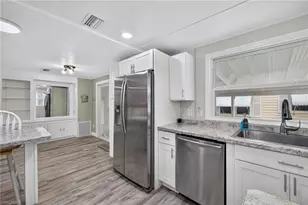 125 Kim Dr, Naples, FL 34104 - Photo 11