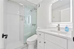 1300 Gulf Shore Blvd N, Naples, FL 34102 - Photo 13