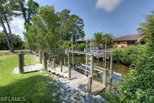27020 Flamingo Dr, Bonita Springs, FL 34135 - Photo 3