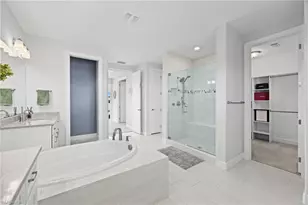 19390 The Pl Blvd, Estero, FL 33928 - Photo 37