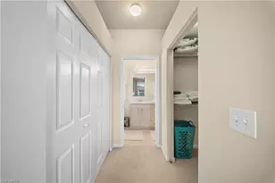 320 Robin Hood Cir, Naples, FL 34104 - Photo 19