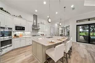9021 Sorreno Ct, Naples, FL 34119 - Photo 11