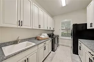 9021 Sorreno Ct, Naples, FL 34119 - Photo 25