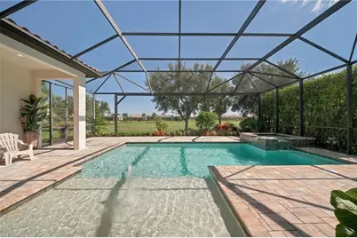 9021 Sorreno Ct, Naples, FL 34119 - Photo 5