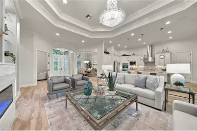 9021 Sorreno Ct, Naples, FL 34119 - Photo 9