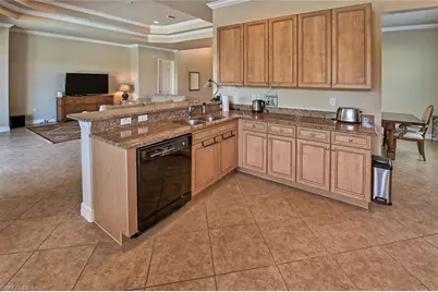 6623 Monterey Pt, Naples, FL 34105 - Photo 7
