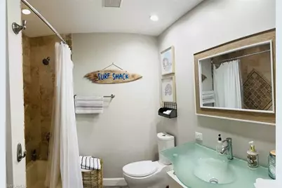 437 Trade Winds Ave, Naples, FL 34108 - Photo 31