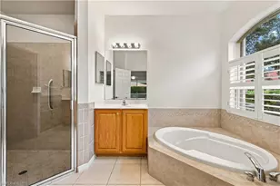 3899 Aurora Ct, Naples, FL 34116 - Photo 27