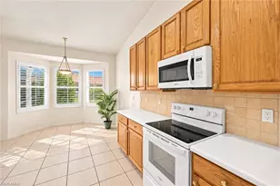 3899 Aurora Ct, Naples, FL 34116 - Photo 17